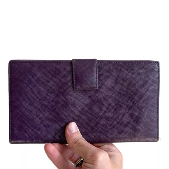 Prada Purple Saffiano Vintage Leather Wallet - Picture 4 of 11